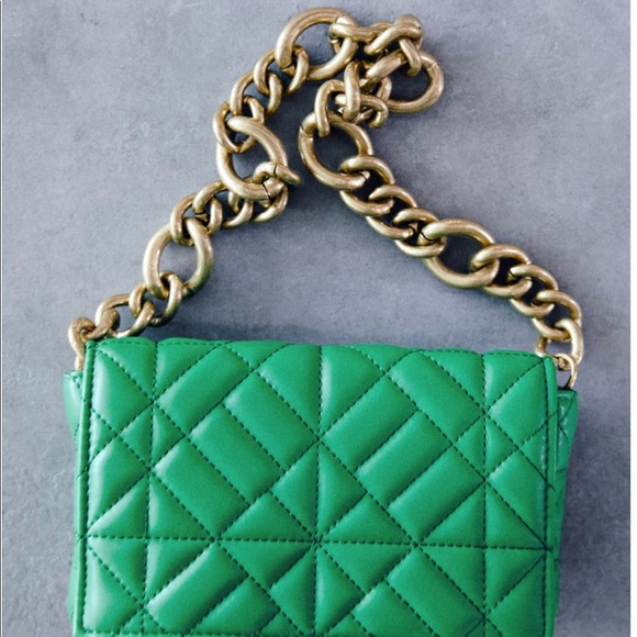 Zara 💚💚💚Green Quilted Chain Strap Shoulder Bag NWT - Picture 1 of 10